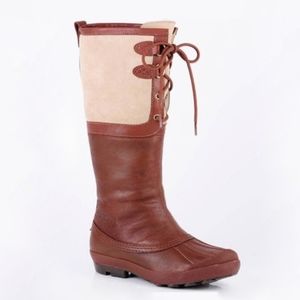 UGG Belcloud weatherproof boots SZ 9.5